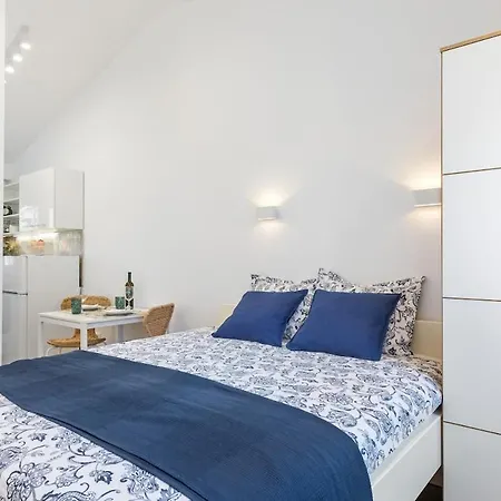 Lägenhet Luxury In Old Town Center With Sea View *