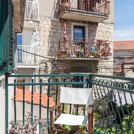 Luxury In Old Town Center With Sea View Lägenhet